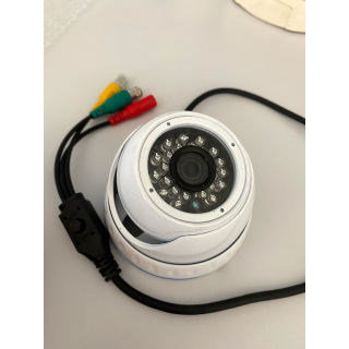 Full HD SDI Fix-Dome Kamera im Vandalismusgehäuse -Kamera OK, B Qualität (mit Kratzer)